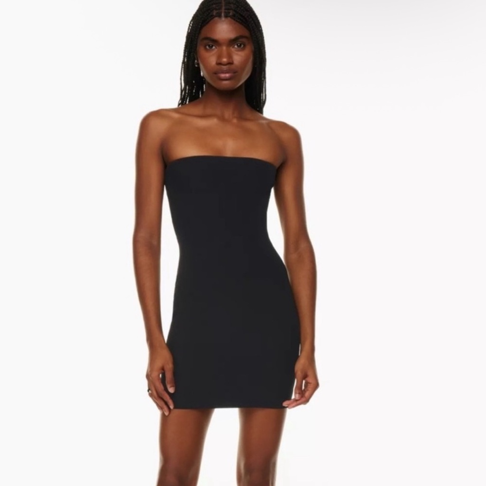 Babaton Sculpt Knit Black Strapless Dress